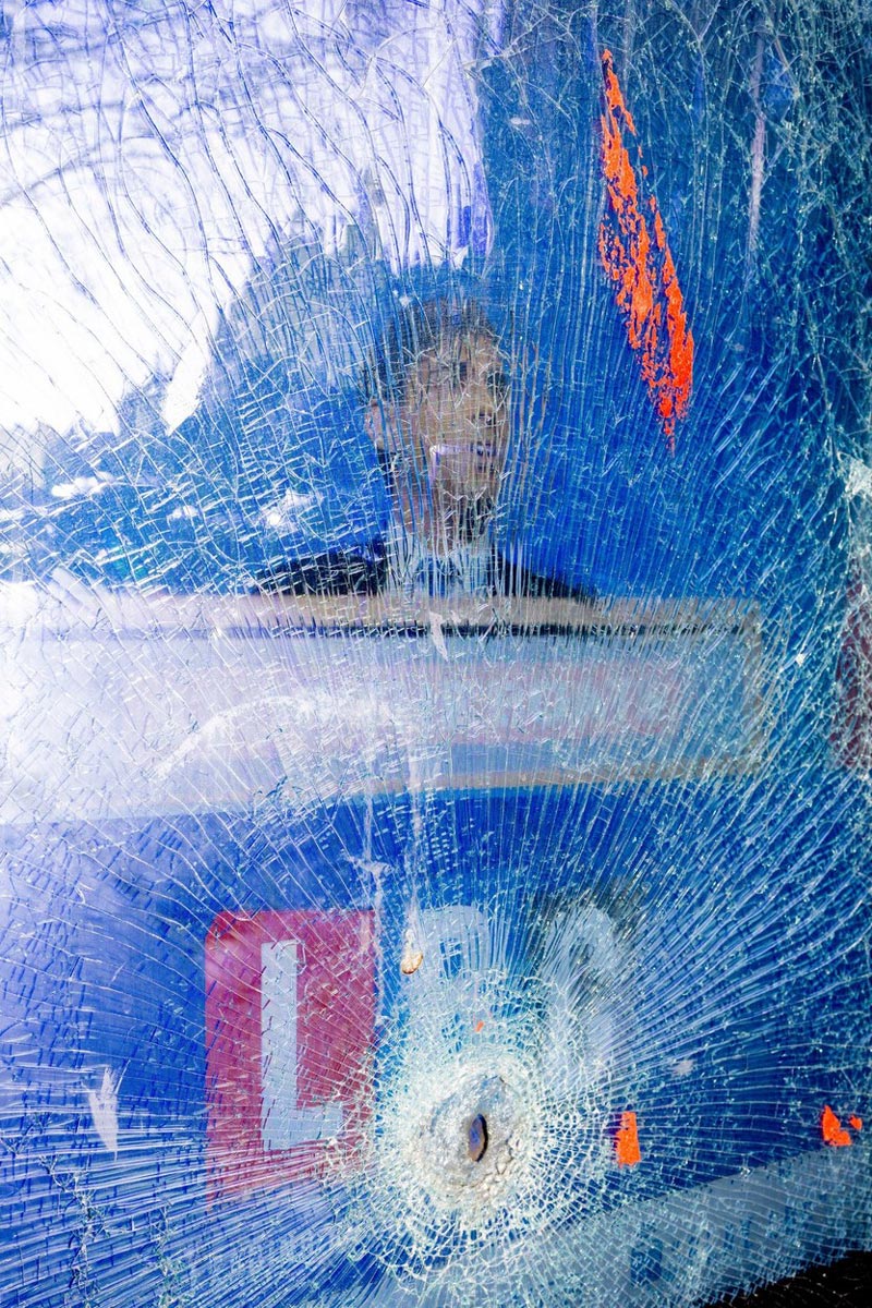 Uništen bilbord na kojem se nalazi Riši Sunak, premijer Ujedinjenog Kraljevstva