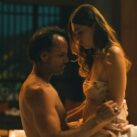 Aimee Lou Wood i Walton Goggins, White Lotus