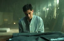 Film Žetva, Žuta kuća