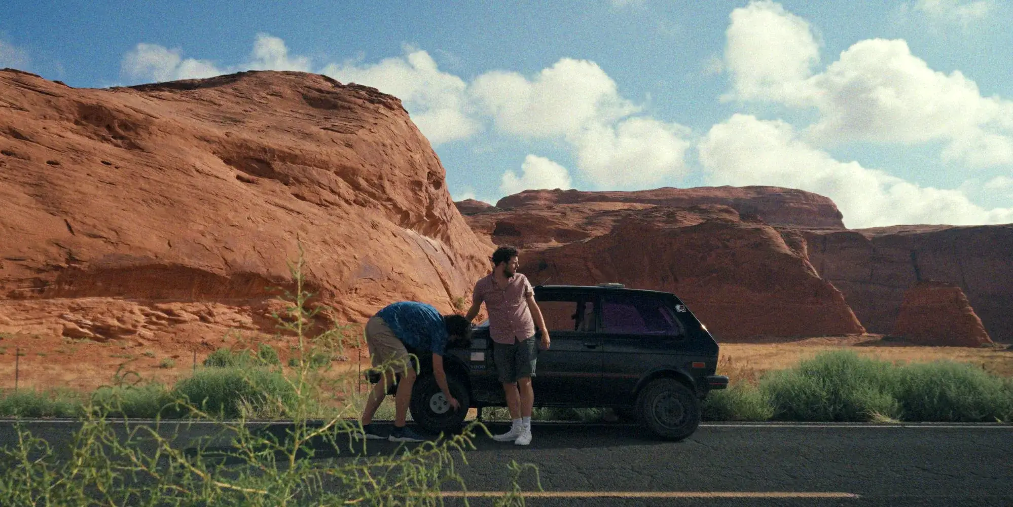 Film Yugo ide u Ameriku, kritika i recenzija